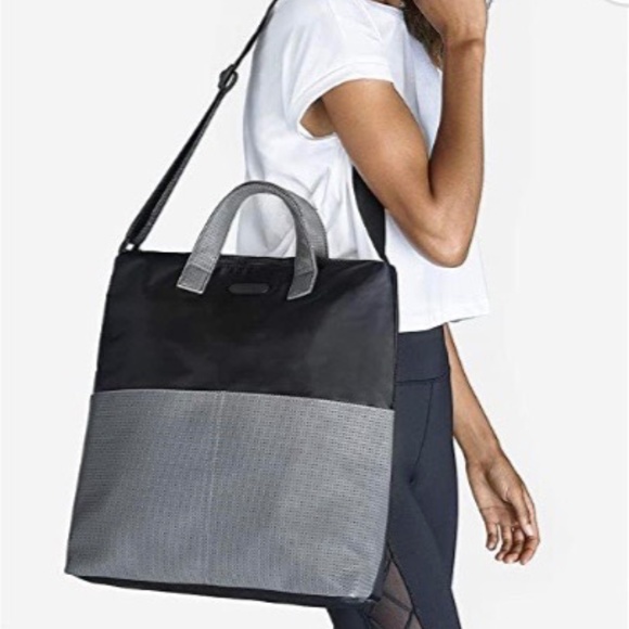 Free Item With Purchase    Caboodles Active Tote/Laptop Bag by Simone Biles - Picture 1 of 4